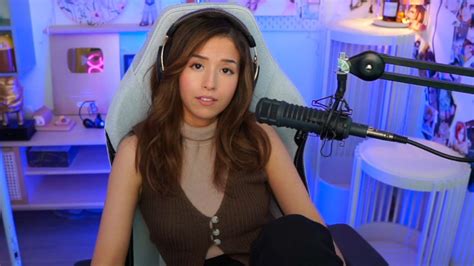 does pokimane have a onlyfans|Pokimane explains why OnlyFans